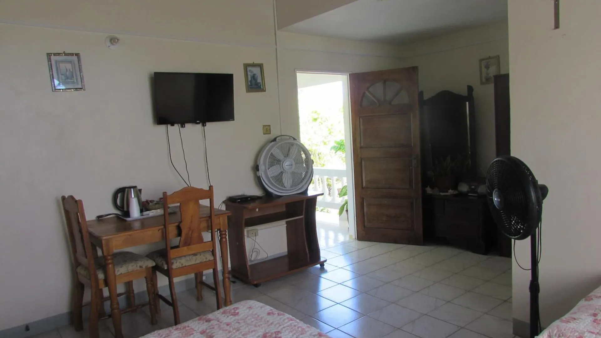 Nelsons Retreat Hotel Negril